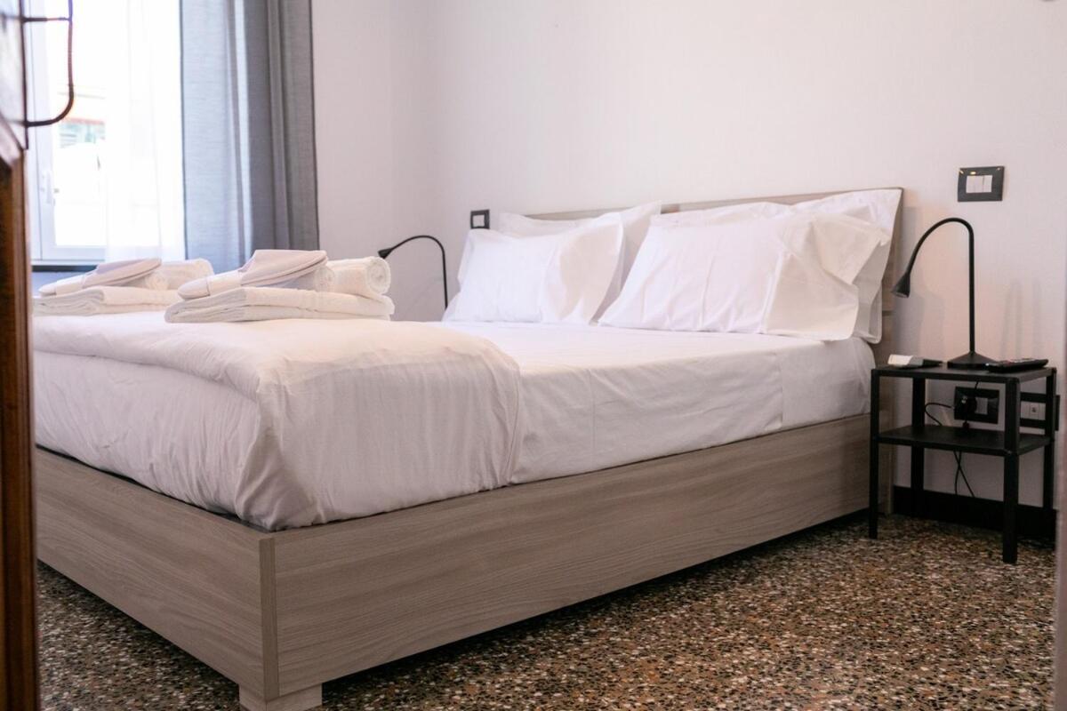 Apartment Casa Nelly -free Parking In The Blu Area Genua